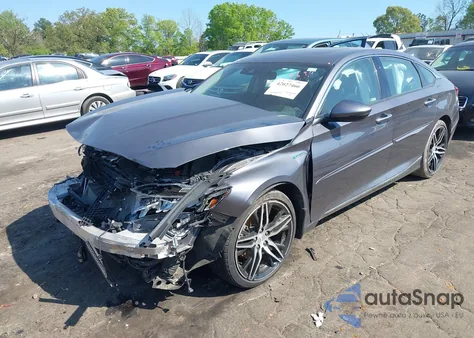 2022 Honda Accord Hybrid Touring from USA, damaged, VIN 1HGCV3F98NA014690